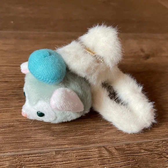 DISNEY-NWT Duffy’s Friend Gelatoni 3D Plush Hair Claw Clip - Picture 8 of 8